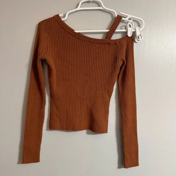 Aeropostale Brown Ribbed One-Shoulder Top Size Small - Picture 3 of 8